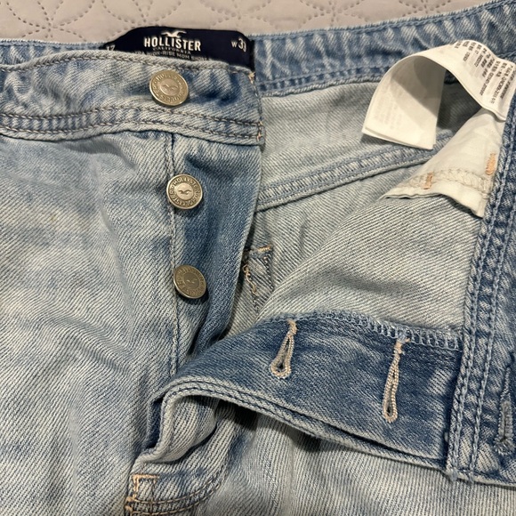 Denim shorts - Picture 4 of 5